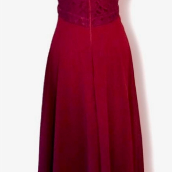 Dance All Evening Burgundy Lace Maxi Dress Size Medium NWOT - Picture 7 of 7